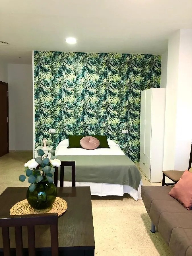 Apartamento Con Piscina En Ciudad Jardin Apartment Malaga